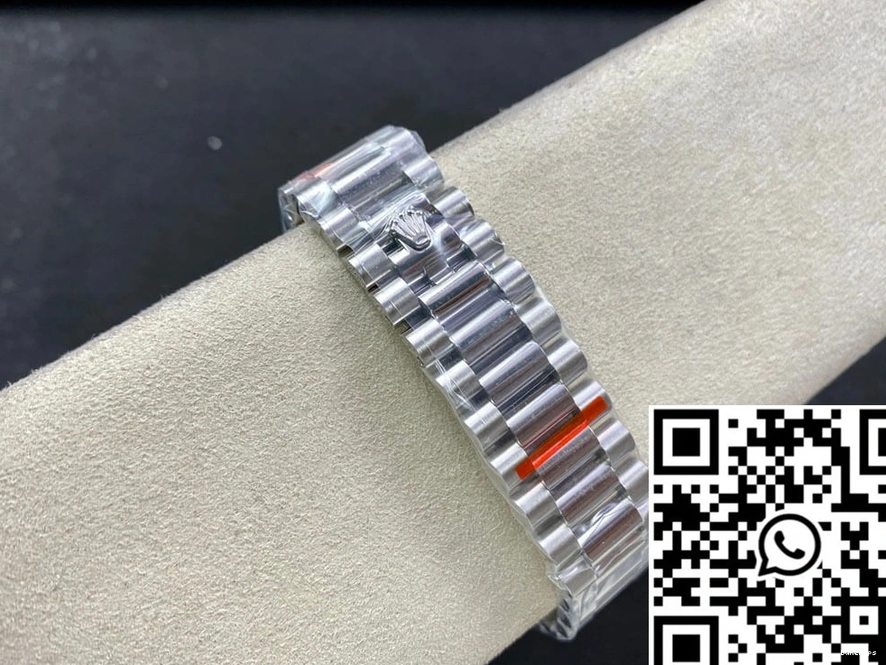 Dial Rolex Date Silver Day Factory 228239-83419 EW 0404